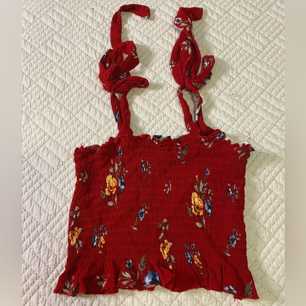 Kendall & Kylie Red Floral Smocked Crop Top